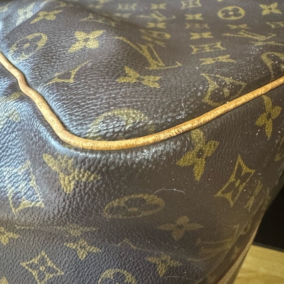 Louis Vuitton Keepall 55 Monogram - Picture 10 of 14